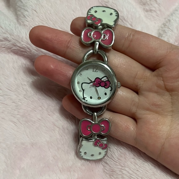 Hello Kitty watch - Picture 2 of 2